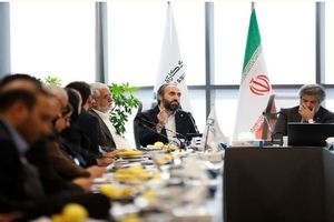 بررسی اهمیت، وضعیت و جایگاه تطبیق مقررات در شرکت‌ها و سازمان‌های غیربانکی