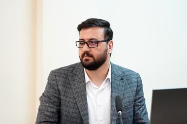 حکیم‌جوادی: با قطع اینترنت مخالفیم؛ اقدام سازمان صرفاً در جهت حمایت از کسب‌وکارهاست