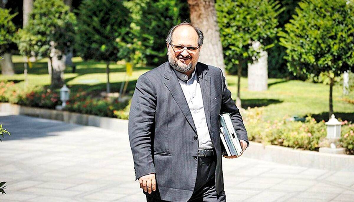 محمد شریعتمداری مدیرعامل هلدینگ خلیج فارس شد