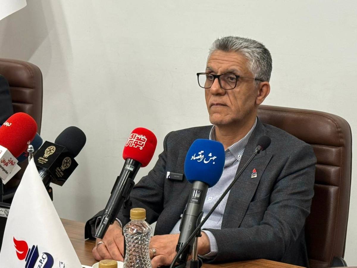 پورکیا: طرح‌های جدید توسعه و جهش تولید در پتروشیمی شیراز آغاز شد