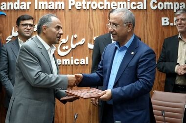 تیم پتروشیمی بندر امام، صدرنشین مرحله مقدماتی تنیس‌روی‌میز کشور شد