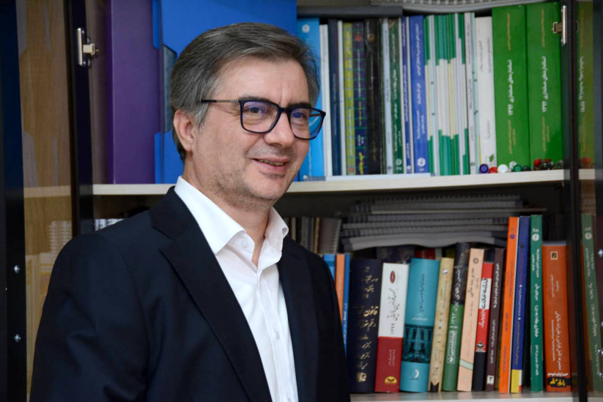 واردات هوشمندانه و کنترل‌شده، کلید پویایی اقتصاد و بهبود معیشت مردم