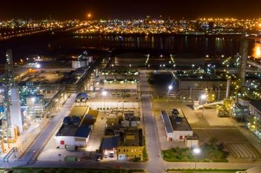 تولید و صادرات پتروشیمی فن‌آوران در اردیبهشت جهش یافت/ درآمد اردیبهشت شفن بیش از ۲ ماهه سال قبل