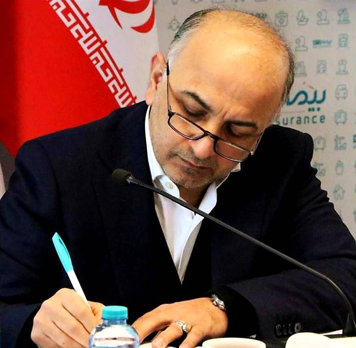 پیام مدیرعامل بیمه دی در پی انتخاب آیت الله سید مجتبی خامنه ای حفظه الله به عنوان رهبر اتقلاب