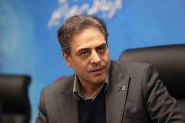   آیین تکریم و معارفه مدیر مخابرات منطقه مرکزی برگزار شد 