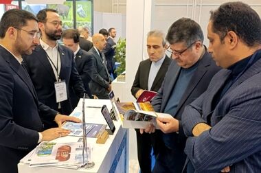 رالی‌تور و گردهمایی خودروهای تاریخی در محکومیت تجاوز به میراث فرهنگی و تاریخی ایران برگزار شد