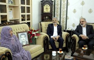 مادران شهدا شایسته والاترین تقدیرها هستند/ مادران شهدا ستون اصلی گسترش فرهنگ ایثار و شهادت در جامعه محسوب می شوند