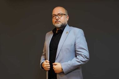 آغاز عملیات بازگشت حجاج از ۲۱ خرداد/ چهار فرودگاه کشور پذیرای نخستین گروه زائران خانه خدا