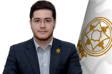 نواخته شدن زنگ آغاز معاملات بورس تهران به مناسبت سی‌امین سال عرضه سهام پارس دارو