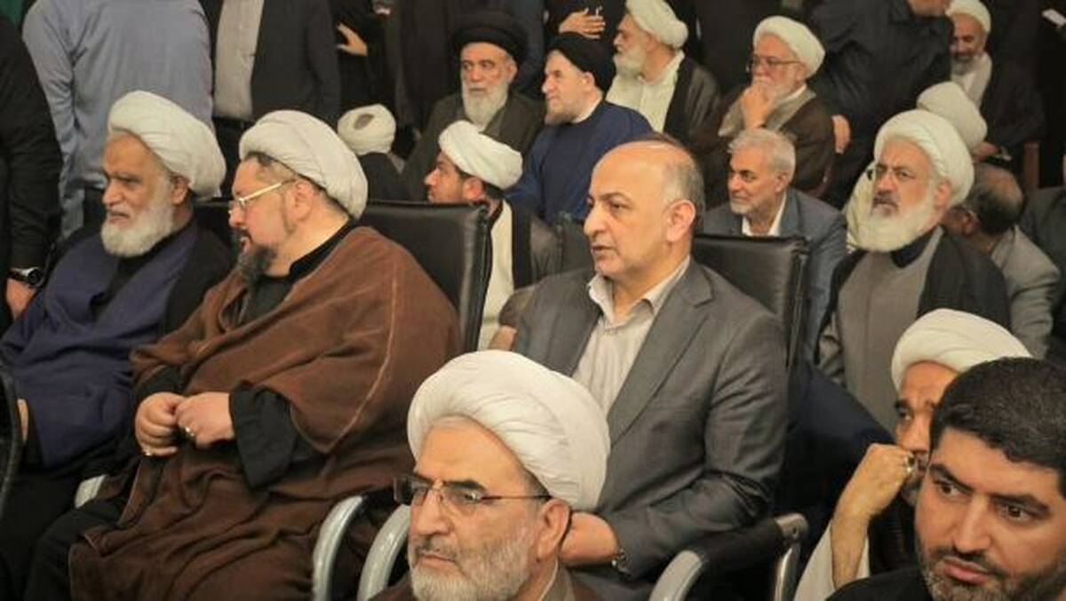 حضور مدیرعامل بیمه دی در مراسم اربعین شهید دکتر علی لاریجانی در قم