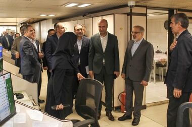 اذن الهی،زعامت رهبری و همبستگی ملی رمز اقتدار ایران اسلامی/ تجلیل از تلاش بی وقفه و شجاعانه کارکنان بانک مسکن در سنگر اقتصادی