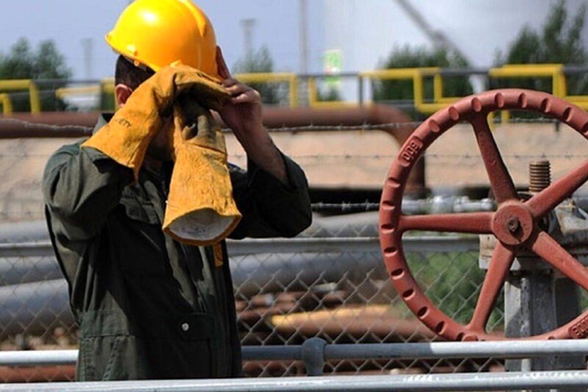  از کار سخت در ایام عید تا پرداخت نشدن عیدی و سنوات