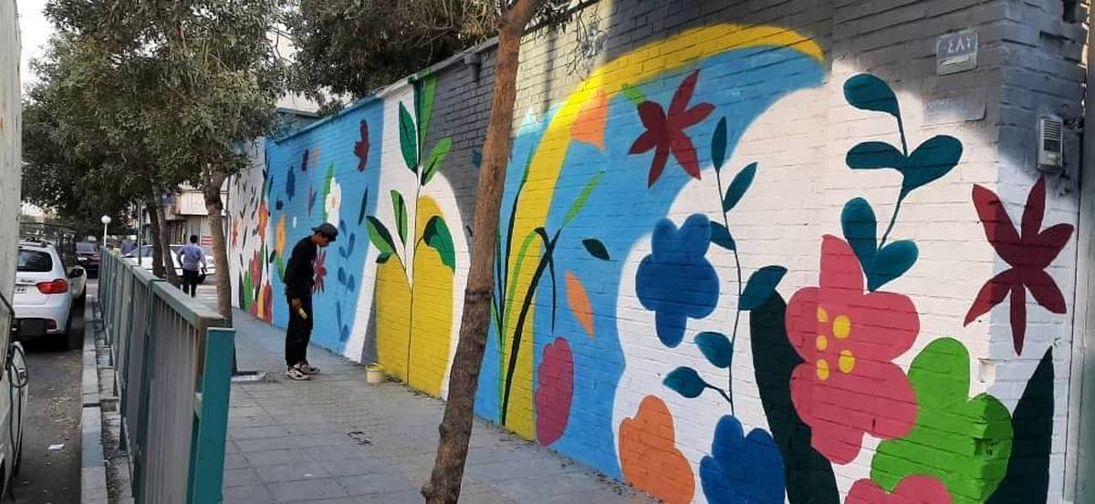  اجرای طرح دیوارنگاره مدارس منطقه ۱۹ در آستانه بازگشایی مدارس