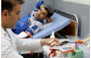 اهدا خون کارکنان شرکت پتروشیمی شیراز