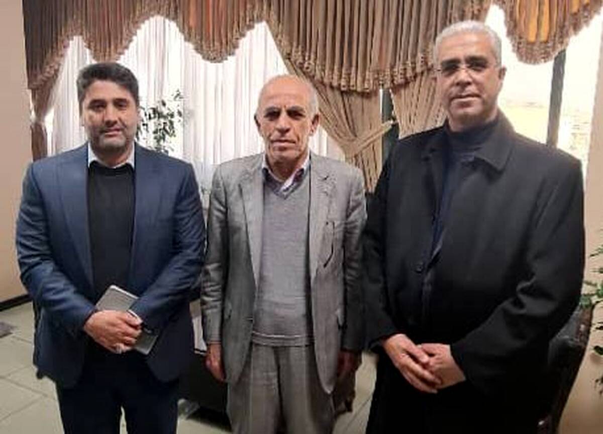 بهزاد انصاری به دیدار دکترعلی عبدالعلی زاده در نهاد ریاست جمهوری رفت.