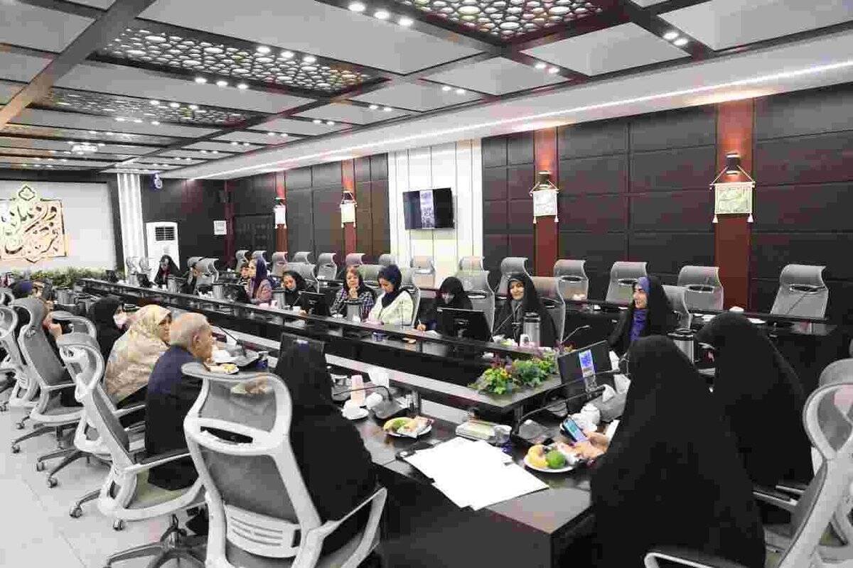 رویداد روایتگری خانواده‌های کنشگر ”هم‌نشین تهران“ از بازخوانی سنت‌ها تا شناسایی مسائل محلات