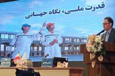 تأکید مدیرعامل هلدینگ خلیج‌فارس بر تسریع در اجرای پروژه‌های تأمین برق شرکت‌های آسیب‌دیده با مشارکت مپنا