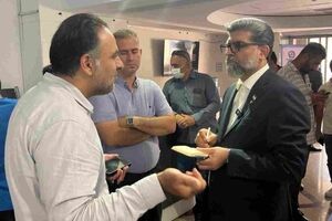 تأکید رئیس ایدرو  بر تسریع و تسهیل فرایندهای نوسازی ناوگان حمل و نقل / گره‌گشایی از مشکلات مراجعان در دستور کار است