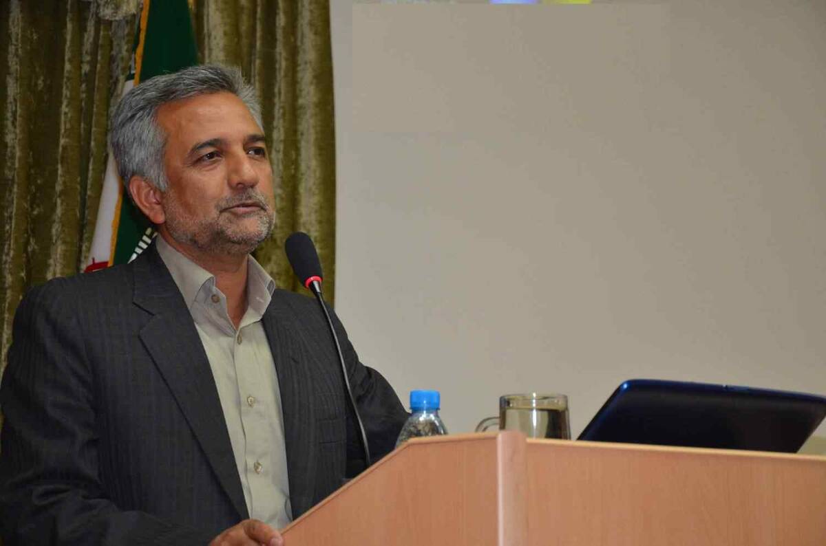 با معرفی دکتر جعفر طاهری پیشکسوت سازمان زمین‌شناسی و اکتشافات معدنی ، زمین‌شناس فرهیخته کشور شد