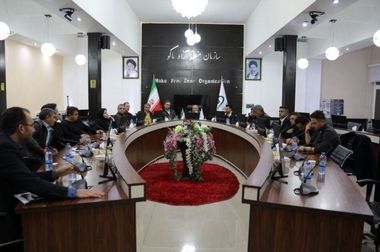 حرکت منطقه آزاد ماکو به‌سوی کشاورزی نوین؛ شهرک گلخانه‌ای در راه است