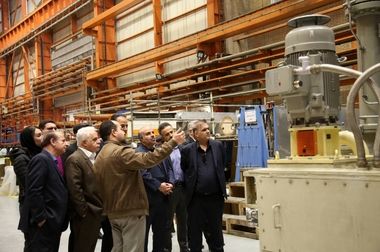 آغاز طرح کاشت درختان حرا در دیر با حمایت ۱۵ میلیارد ریالی پتروشیمی پردیس