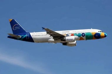 پازارگاد، استخر شهرک پردیس جم را پس از ۱۵ سال نوسازی کرد