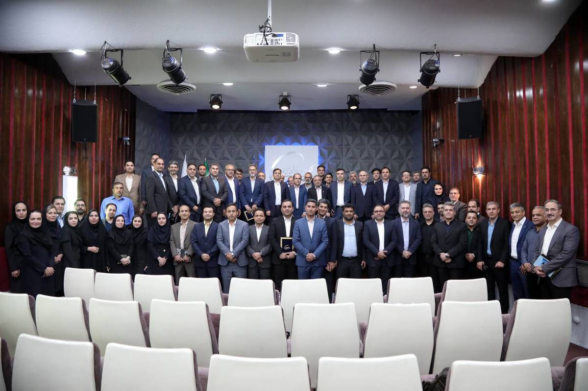 برگزاری مراسم روز ملی منابع انسانی و تقدیر از دست اندرکاران این حوزه در شرکت صنایع پتروشیمی خلیج فارس