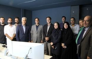 بازدید دکتر بهزاد شیری مدیرعامل از مرکز عملیات امنیت (SOC) و مرکز عملیات شبکه (NOC) پست بانک ایران