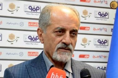 دیدار مدیرعامل گروه فولاد مبارکه و فرمانده سپاه صاحب‌الزمان(عج) استان اصفهان با مادر ۴ شهید دفاع مقدس