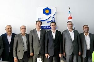 بازدید مدیرعامل بانک سینا از مرکز ارتباط مشتریان؛ تأکید بر تقویت سرمایه انسانی و ارتقای کیفیت پاسخگویی