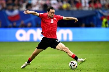  بیرانوند خواهان پول بود / پرسپولیس باید دروازه‌بان خارجی جذب کند