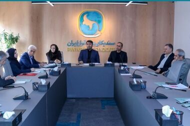 تشکیل جلسه کمیسیون اتکایی سندیکای بیمه‌گران ایران با حضور دبیرکل سندیکا و معاون اتکایی بیمه مرکزی