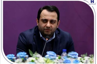 نخستین همایش هم‌اندیشی بانک صادرات ایران با فعالان صنعت پتروشیمی برگزار شد/ دبیر انجمن صنفی کارفرمایی صنعت پتروشیمی: سهم صنعت پتروشیمی در اقتصاد کشور به ۶ درصد می‌رسد