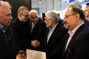 حضور هدفمند پتروشیمی خوزستان در بیست‌وپنجمین نمایشگاه رنگ و رزین