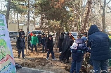 30 جداره شهری منطقه یک با نقاشی های نوروزی رنگ می گیرد