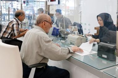  تأمین مالی ۸۷ درصد پروژه‌های نهضت ملی معرفی شده به بانک مسکن در زنجان/ فروش اقساطی تعداد ۷ هزار و ۳۱۰ واحد مسکونی در استان