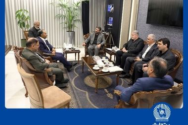 واژه معرفت و ایثار در وجود آزادگان معنا می‌شود