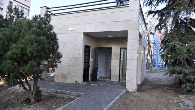 احداث و ساماندهی سرویس بهداشتی بوستان‌های منطقه ۲