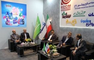 بازدید مدیرعامل هلدینگ صنعت شوینده از غرفه پاکسان در نمایشگاه ایران بیوتی
