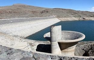 ۵۶ درصد سد ها خالی است