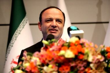 هم افزایی برای جهش تولید و حمایت هدفمند از صنایع کوچک/ تفاهم‌نامه ایزیپو و مناطق آزاد امضا شد