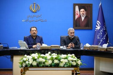 حضور وزیر صمت در آیین تشییع پیکر مطهر رهبر شهید امت 