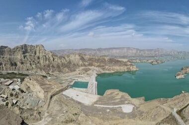 ۱۲۰ مگاوات برق پاک به شبکه برق کشور تزریق می‌شود