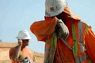  انتقاد از هزینه‌های کمرشکن/ بازنشستگان از درمان صرفنظر می‌کنند!