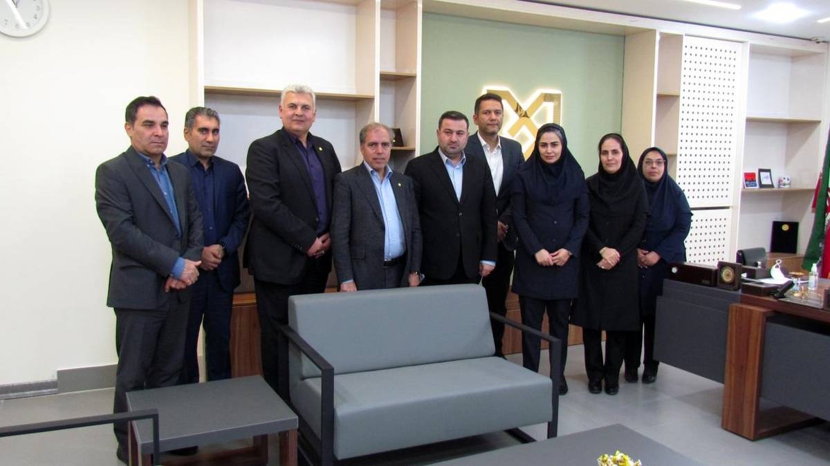 بازدید مدیران ارشد بانک صنعت و معدن از مدیریت استانی کرمانشاه این بانک