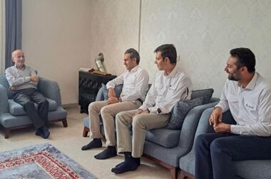 مدیرعامل و اعضای هیات مدیره مجتمع صنایع آلومینیوم جنوب از سایت دریایی پارسیان