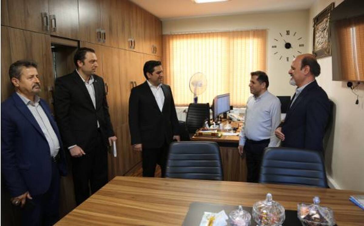 بازدید میدانی و سرزده مدیرعامل پست‌بانک ایران از ساختمان قائم مقام فراهانی