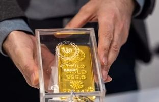 صنعتگران ۶۷ کیلو شمش طلا خریدند / معامله ۱,۵ تن شمش طلا در ۲۰ حراج امسال