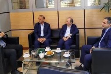 ارتقای سواد مالی با کاریکاتور؛ نگاه تازه بانک توسعه صادرات ایران و تامین سرمایه تمدن به دیپلماسی فرهنگی