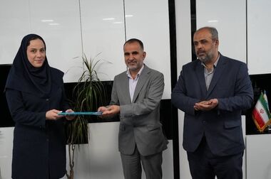 بیمه دی  رتبه نخست صنعت بیمه  در فصل بهار